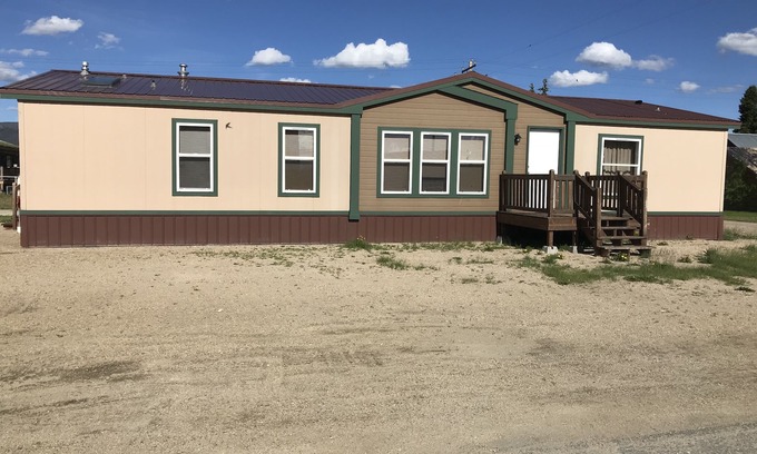 Wisdom House | Great Vacation Rental Home in the Heart of Downtown Wisdom!