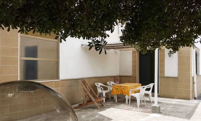 Torre Rinalda Apartment | Great value two-room flat by fine sandy beach near Lecce m722
