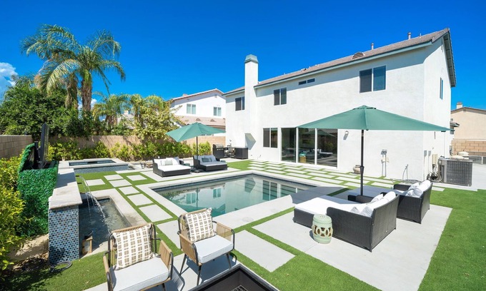 Coachella House | Green House - Brand new remodeled home with new pool and spa for the ultimate relaxation experience