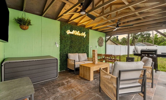 Spring Hill House | Green Modern Hideout Pool Sleeps 12