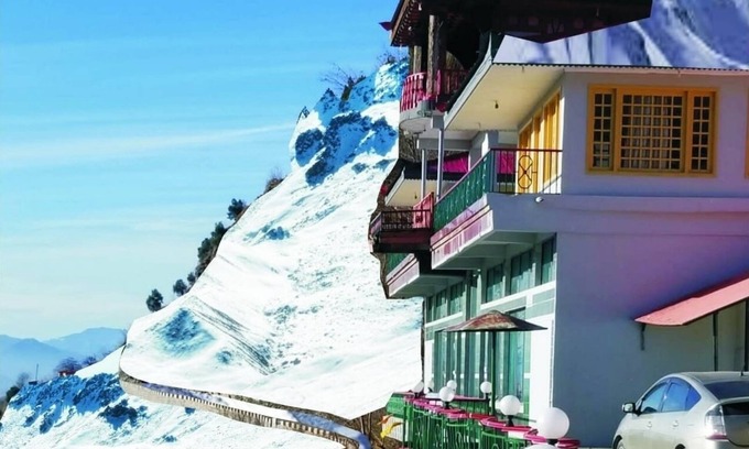 Shangla Hotel | Green Valley Hotel