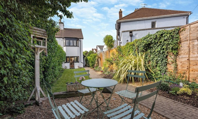 Worthing Cottage | Greenfield Cottage 1866