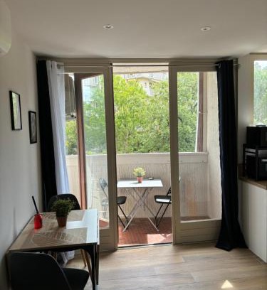 Greoux-les-Bains Apartment | greoux