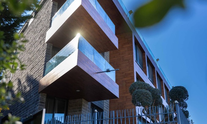 Koura Apartment | Grey Escape Apartements