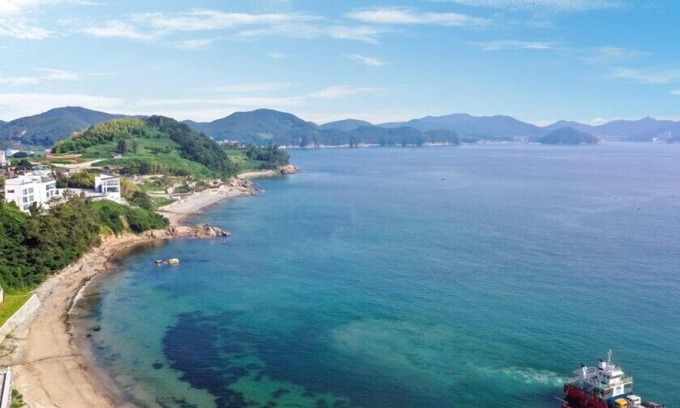 Sibang-ri House | Groove-in Cafe Pension