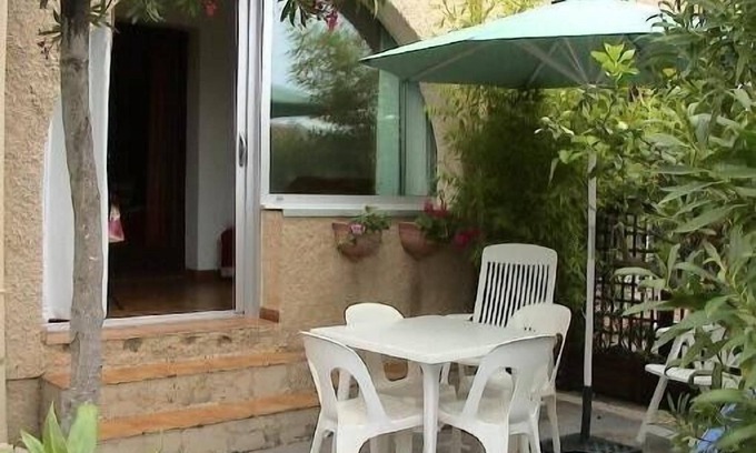 Marine de Saint Ambroggio Apartment | Ground floor apartment on the seafront in health ambroggio between Calvi and Ile Rous