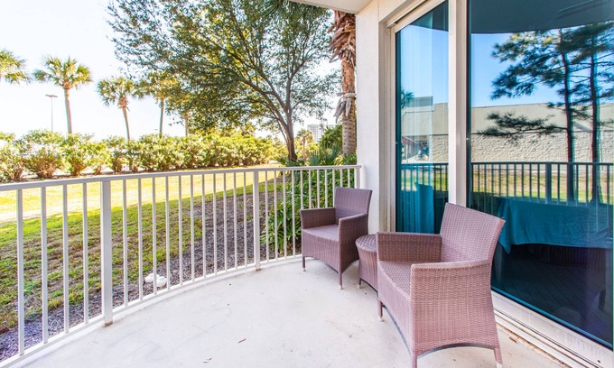 Fort Walton Beach - Destin Condo | Ground Floor~2 Masters~Private Patio~Lagoon Pool~Palms Resort 1106 Jr 2BR