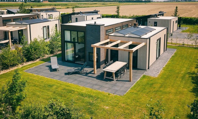 Herkingen House | Ground floor bungalow for 4 persons