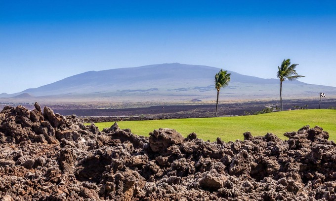 Kamuela Condo | 🏖️Ground Floor | Gorgeous View of Mauna Kea | Concierge Included | Nearby Beach