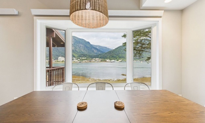 West Juneau House | Group Getaway: Oceanfront w/Private Rocky Beach