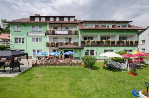 Warmensteinach House | Gruppenferienhaus Dressel