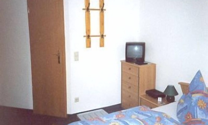 Coschuetz Apartment | Guest room on the ground floor in the south of Dresden