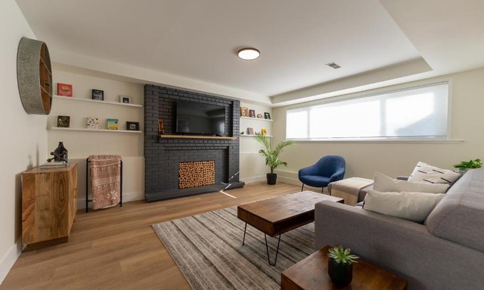 Port Coquitlam House | Guest Suite steps away from parks, trails & transit.