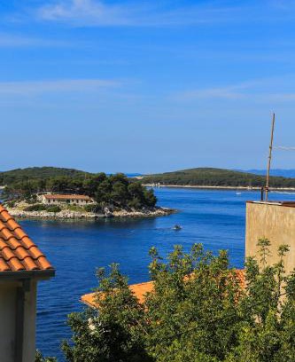 Hvar Old Town House | Guesthouse Aurora