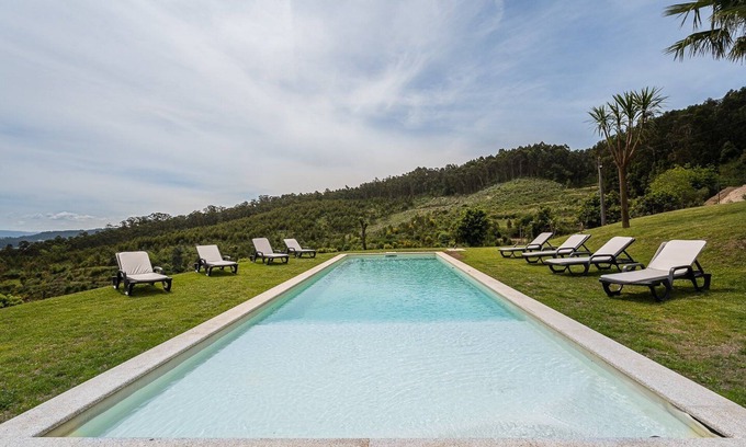 Silveiros Apartment | GuestReady - Casas de Fralães 3