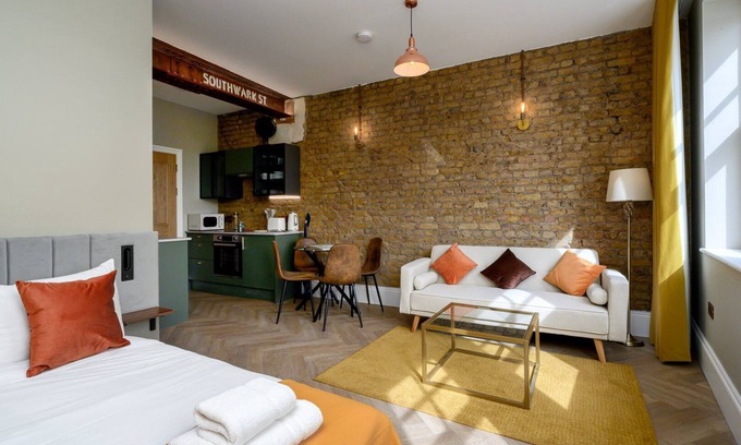 Ferndale Apartment | GuestReady - Chic Studio in Vibrant Brixton