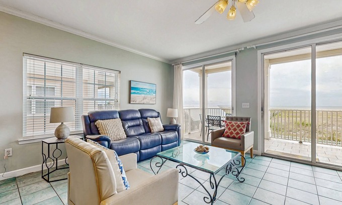 Dauphin Island Condo | Gulf-Front Condo w/Balcony, Shared Pools, and Beach Access