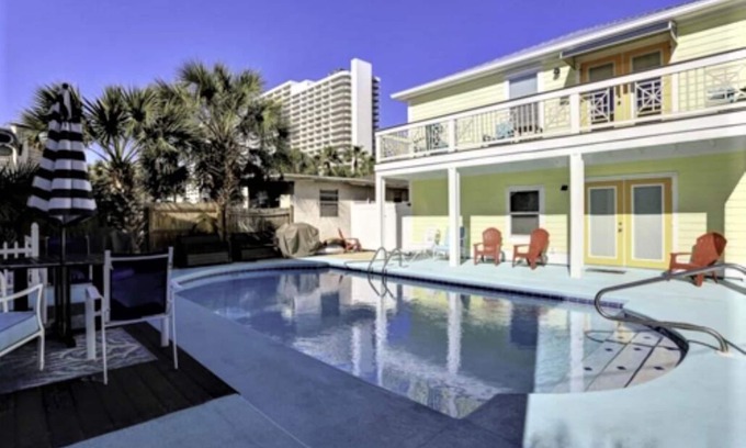 Panama City Beach House | Gulf View Condo with Pool & Grills. Minute walk to Beach. Pet-Friendly!