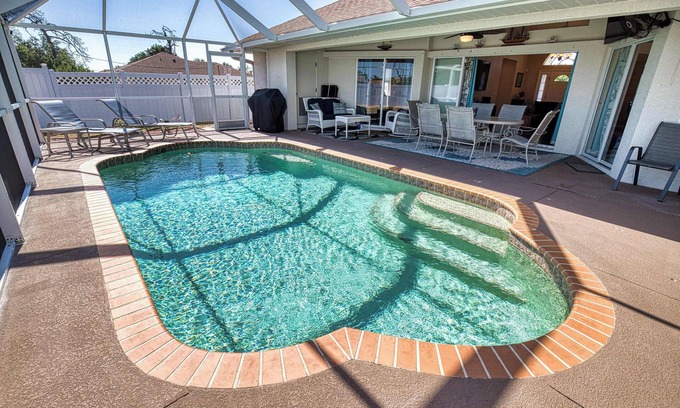 Englewood East House | Gulfstream Villa | Heated Pool + Dog Friendly