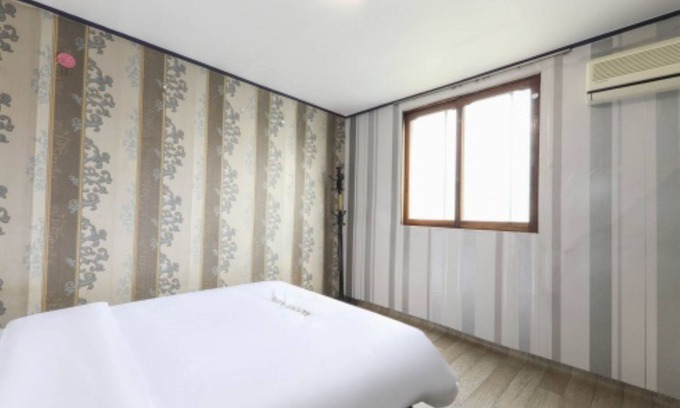 Gunsan Hotel | Gunsan King Motel