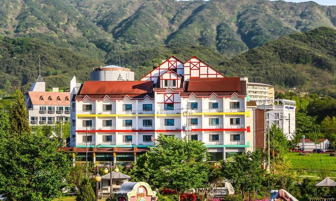 Naesan-ri Hotel | Gurye Grand Hotel