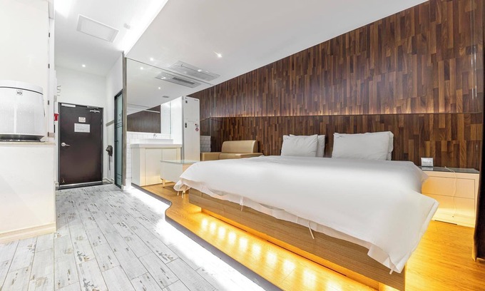 Gwangsan-gu Hotel | Gwangju Cheomdan Ferrari Hotel