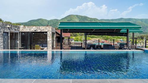 Gyeongju House | Gyeongju Byeolgwadaliyagi Dog-friendly pension