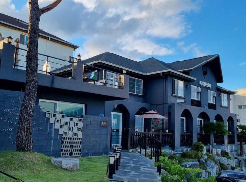 Gyeongju House | Gyeongju Dear Forma Pension