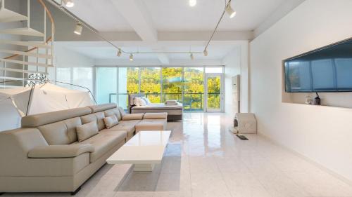 Gyeongju House | GYEONGJU LINEVIEW POOLVILLA