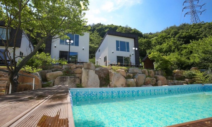 Gyeongju House | Gyeongju Sannae High1 Pension