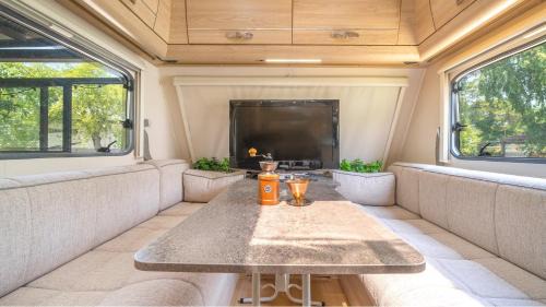 Gyeongju House | gyeongju yongcheonsu caravan