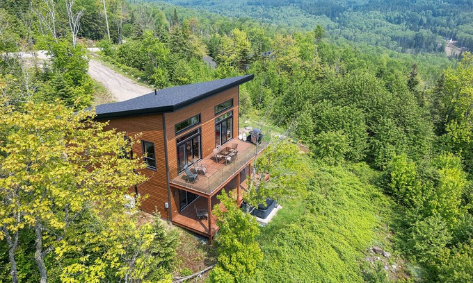 Les Eboulements Ski Chalet | Hôtel à la maison - L'Horizon, spa et fleuve