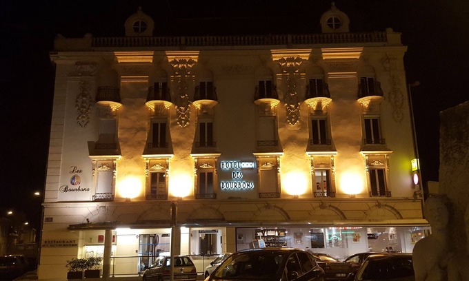 Montlucon Hotel | Hôtel des Bourbons
