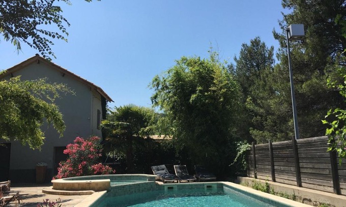 Vaison-la-Romaine Hotel | Hôtel la Fête en Provence