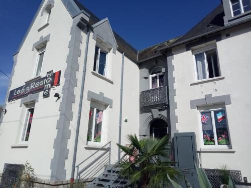 Port-en-Bessin-Huppain Bed & Breakfast | HÔTEL Le 6 3 Home PORT EN BESSIN