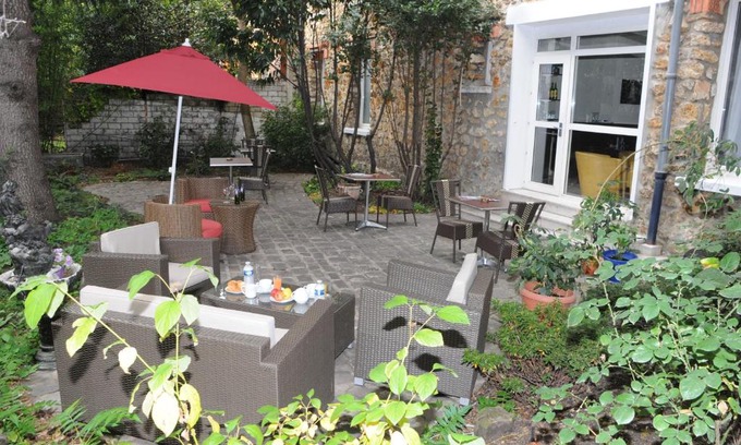 Malakoff Hotel | Hôtel Patio Brancion