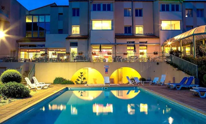 Les Herbiers Hotel | Hôtel-Restaurant Aloé