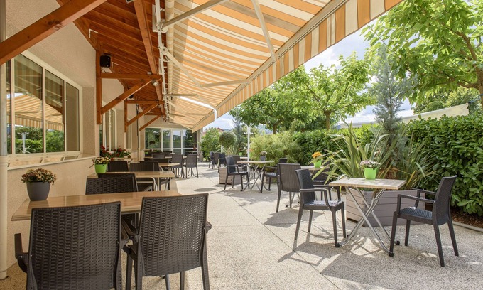 Sarcey Hotel | Hôtel & Restaurant Le Chatard