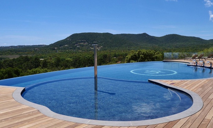 Pinarellu Hotel | Hôtel U Paesolu