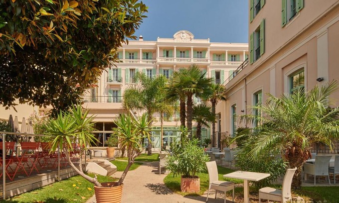 Menton Hotel | Hôtel Vacances Bleues Balmoral