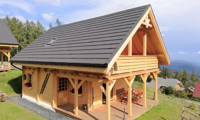 Albeck House | Hütte Buchfink by Interhome