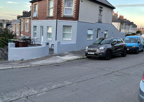 Plymouth Apartment | H &P accommodation