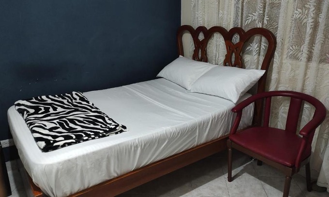 Medellin House | Hab. Cama doble y baño privado #3