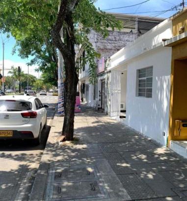 Cali House | HABITACION CONFORT - baño privado