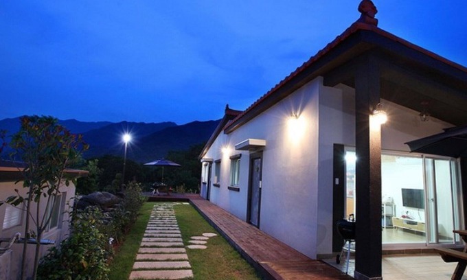 Hwagae House | Hadong Doredore Pension