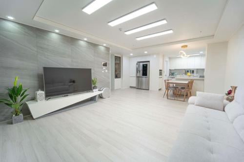 Haeundae Apartment | Haeundae Chocho house stay 1