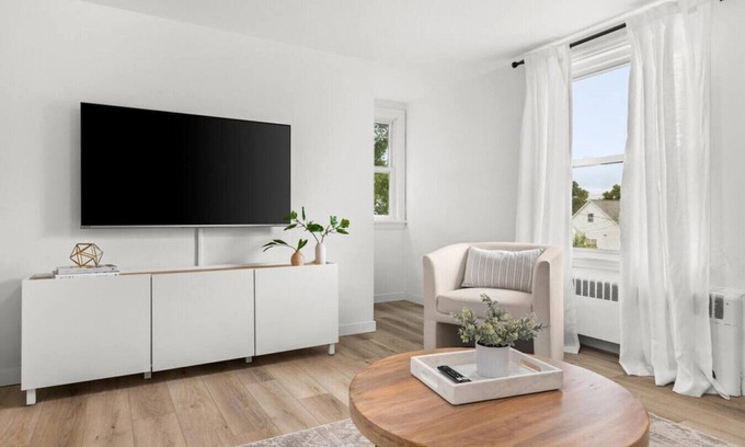 Morton Apartment | Halcyon Haven - A Heavenly Homestead for 4