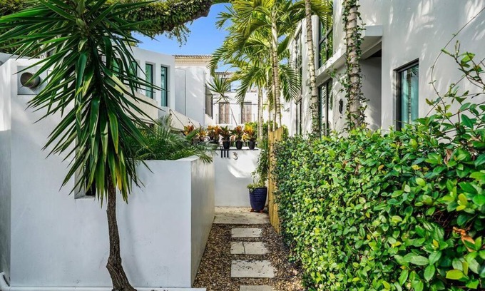 Colee Hammock Apartment | Hammock 3