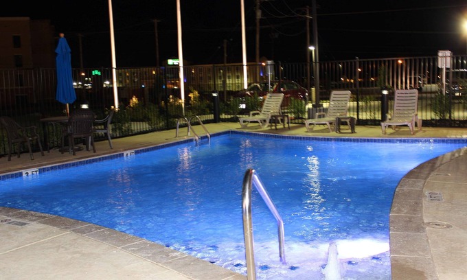 Cotulla Hotel | Hampton Inn Cotulla