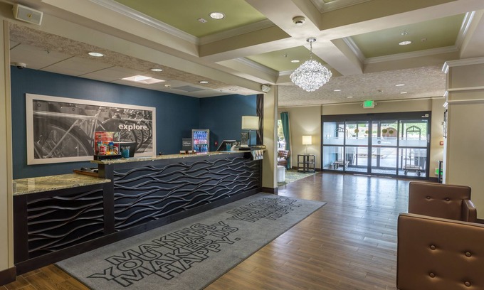 Western Hotel | Hampton Inn Eugene